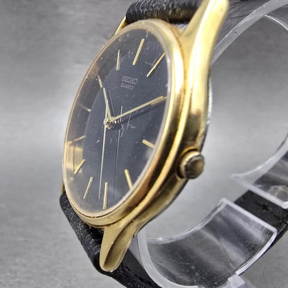 Seiko Watch Men 32mm Black Dial Gold Tone Round 2K01-0011 PARTS Vintage3