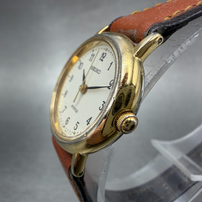 Seiko Avenue Watch Women 23mm Cream Dial Gold Tone Round 1F21-0G10 New Battery2