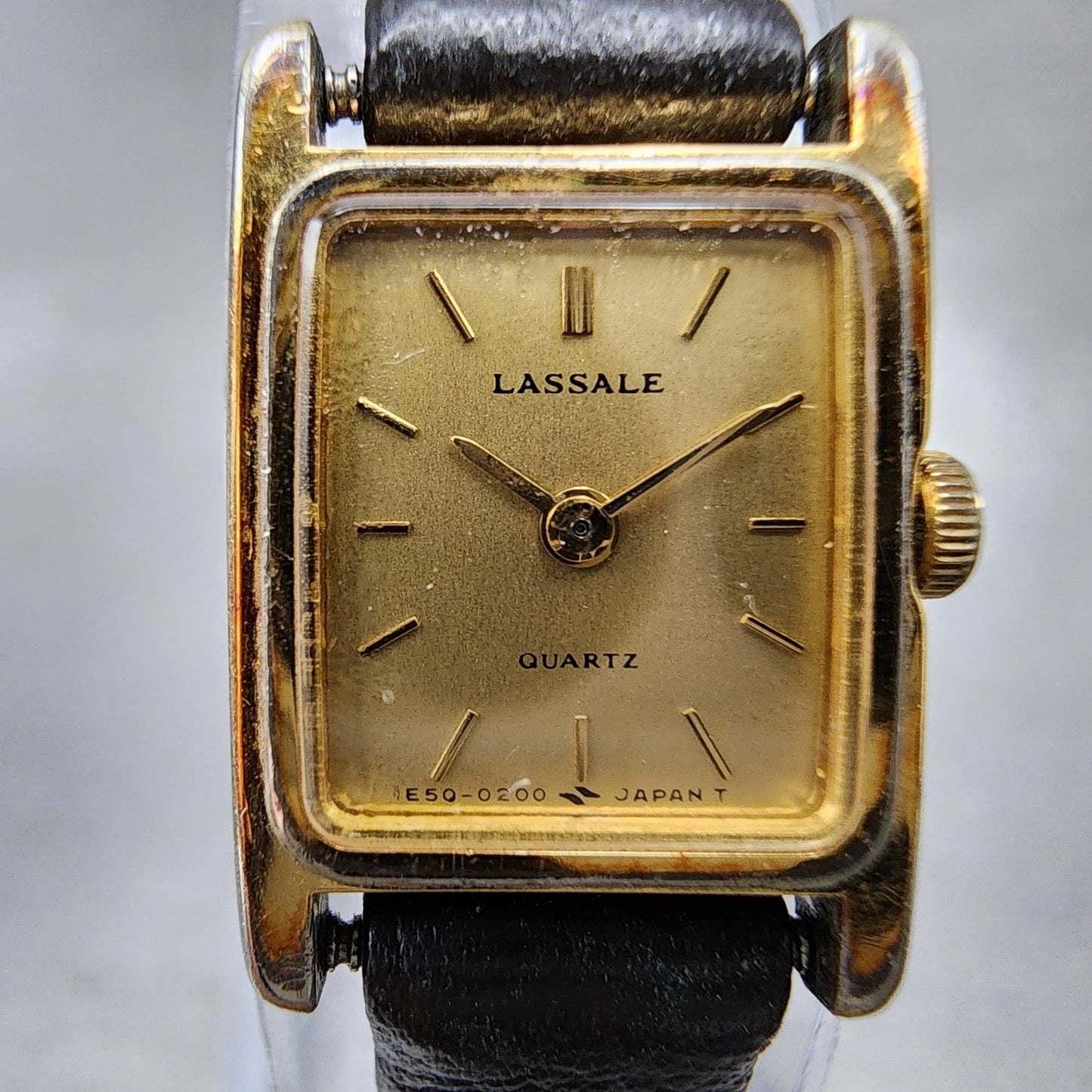 Seiko Lassale Tank Watch Women 14mm Gold Dial Gold Rectangle 1E505119 New Batt1