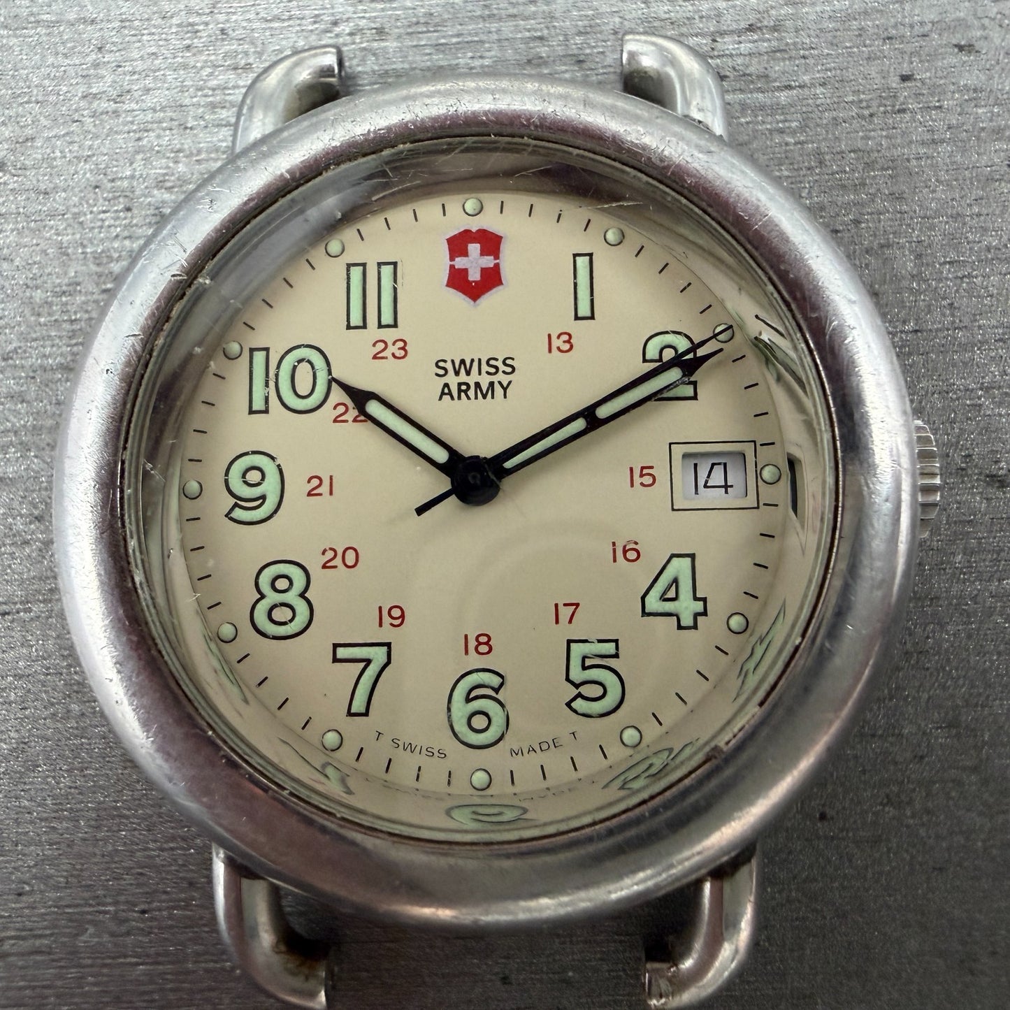 Victorinox Swiss Army Cavalry Watch Men 37mm Cream Dial Silver Tone Date PARTSBD2