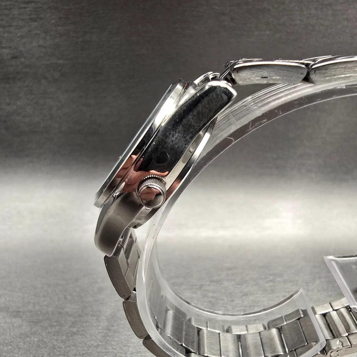 Bulova TFX Watch Women 26mm White Dial Silver Tone Date Round 36M100 New Battery2