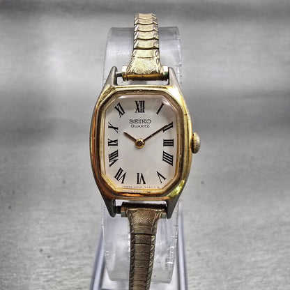 Seiko Watch Women 17mm White Dial Gold Tone Rectangle 2320-6559 New Battery VTG0