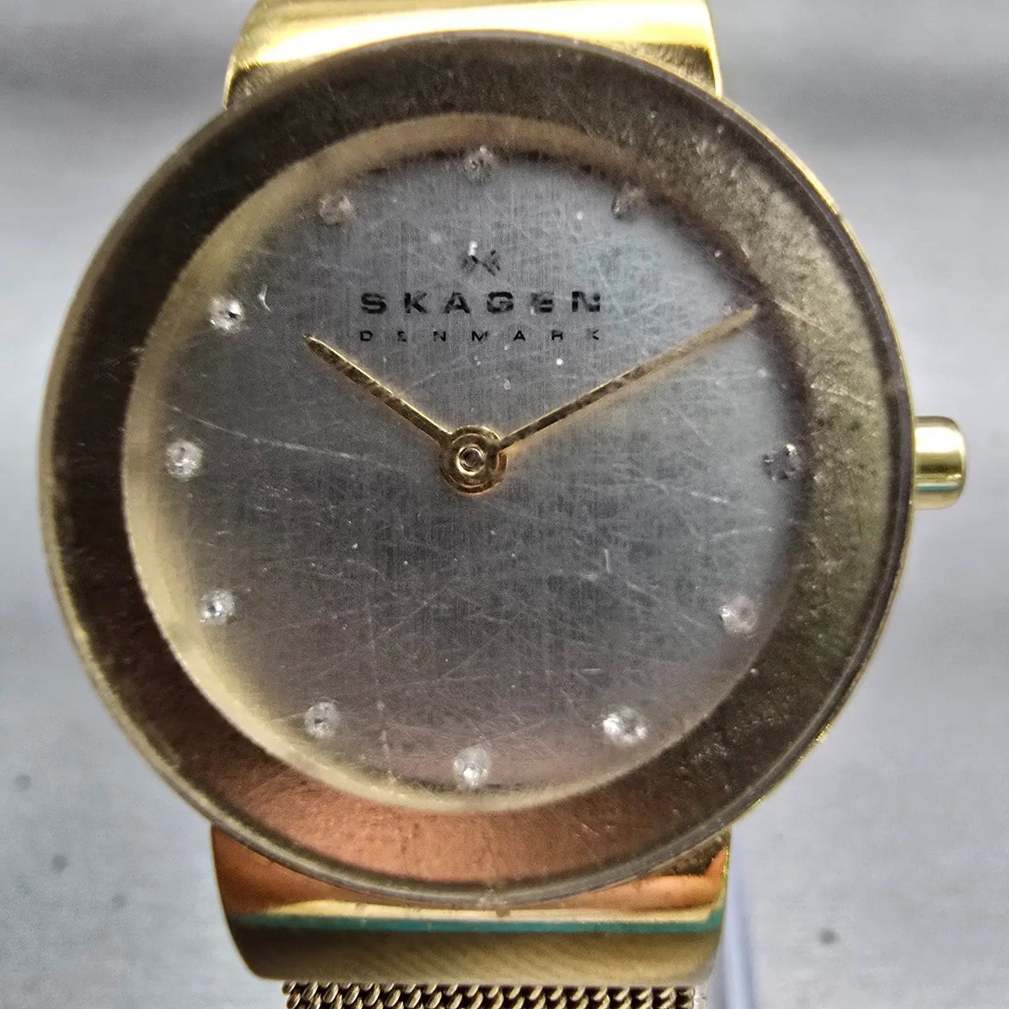 Skagen Freja Watch Women 26mm Silver Dial Gold Tone Round 358SGGD New Battery1