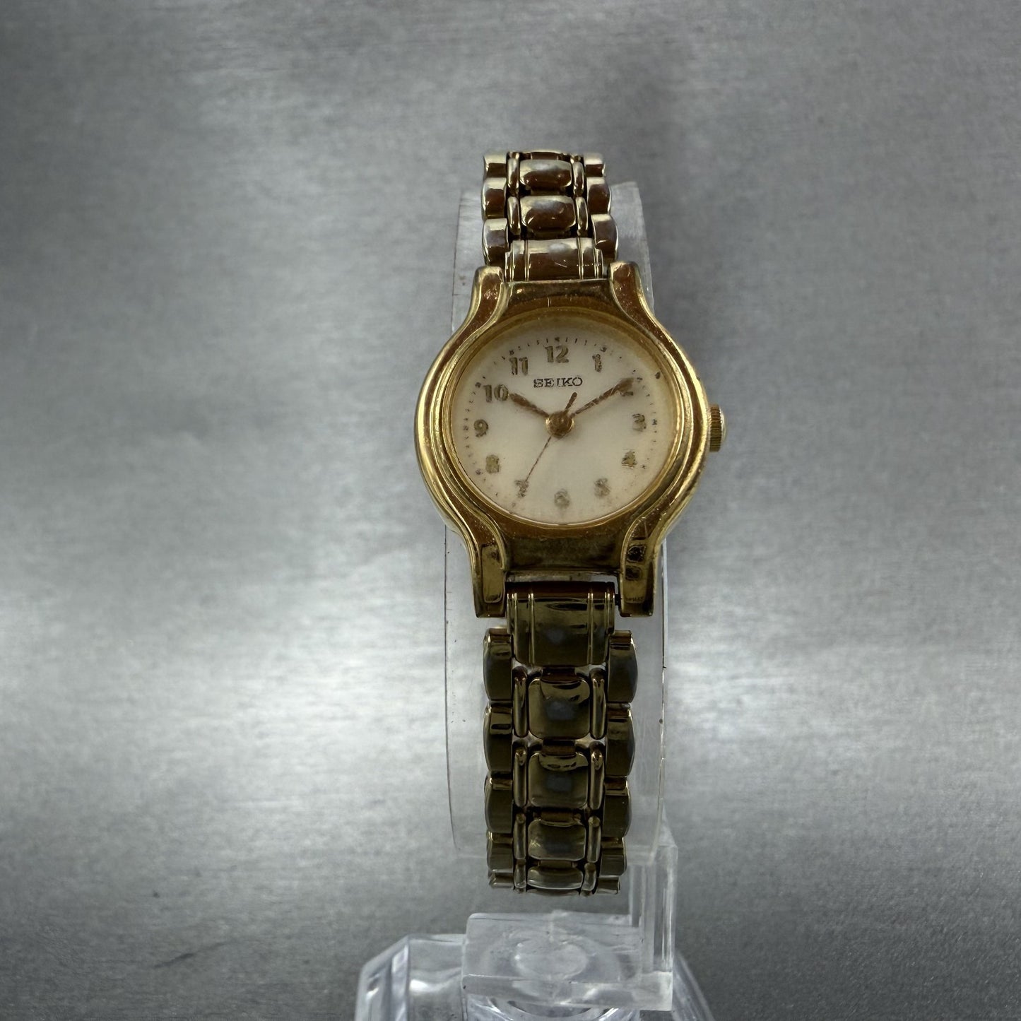 Seiko Watch Women 19mm Cream Dial Gold Tone Round 1N010K30 New Battery5
