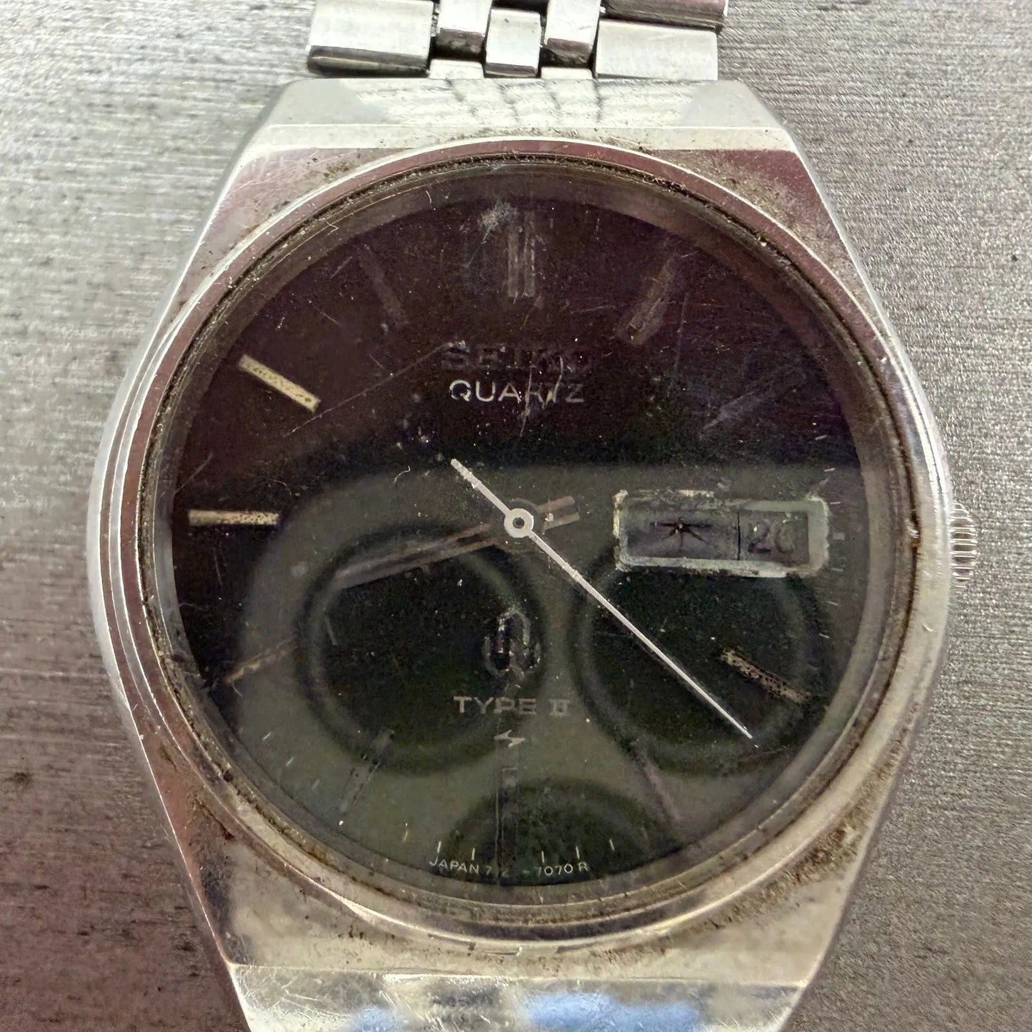 47930952