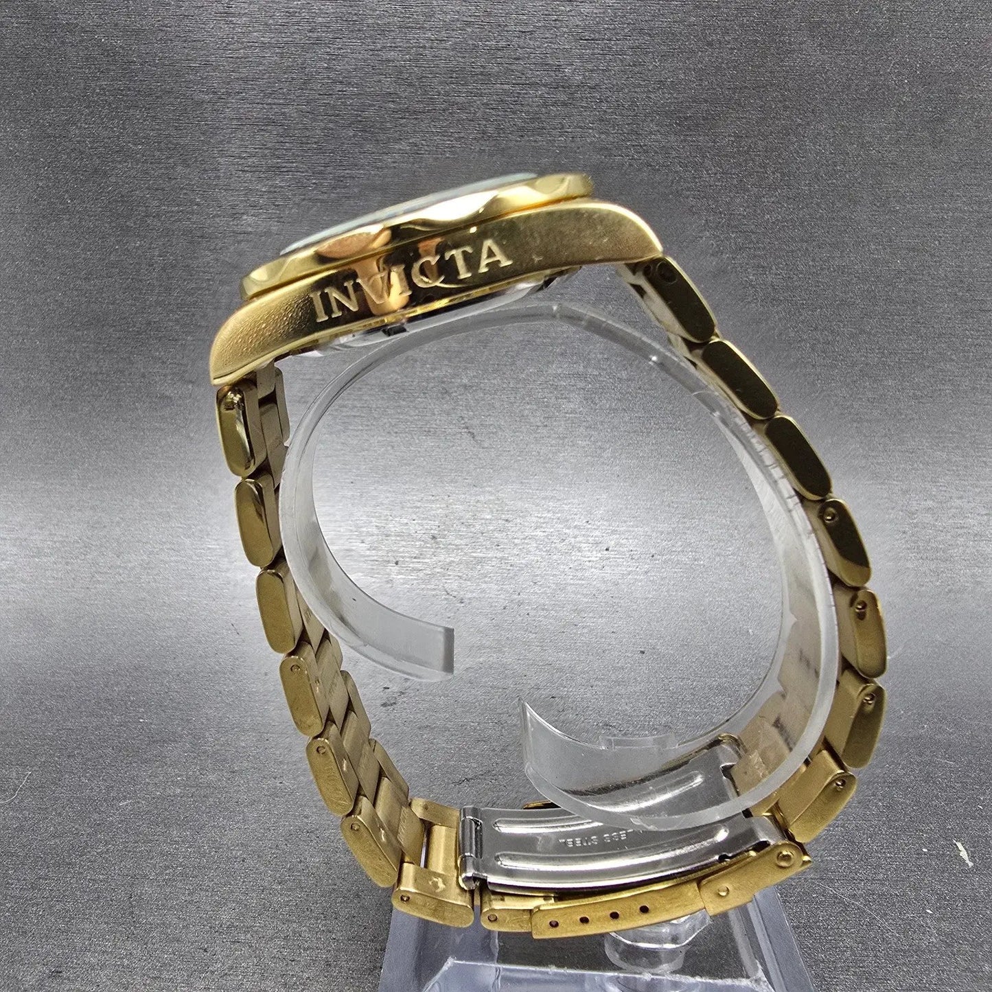 Invicta Pro Diver Watch Men 40mm Champagne Dial Gold Tone Date 14124 New Batt LH8
