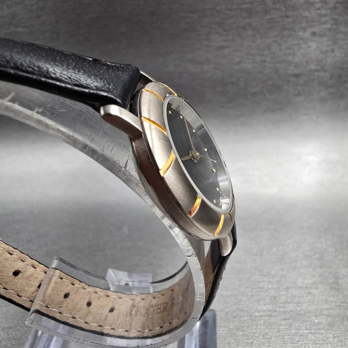 Skagen Watch Women 26m Gray Dial Two Tone Round 3SGSB Leather Band New Battery3