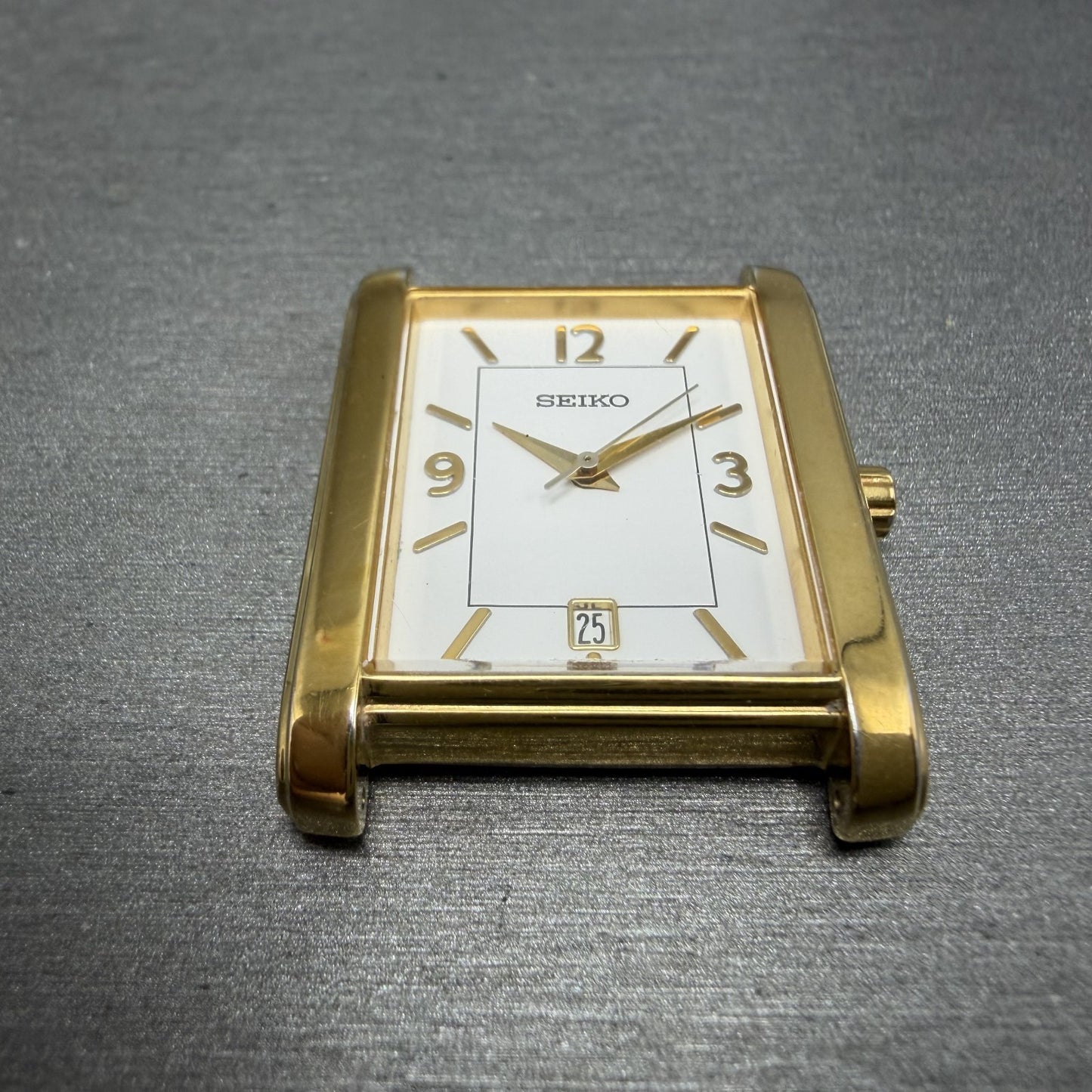 Seiko Tank Watch Men 28mm White Dial Gold Tone Rectangle Date V732-0449 PARTS3