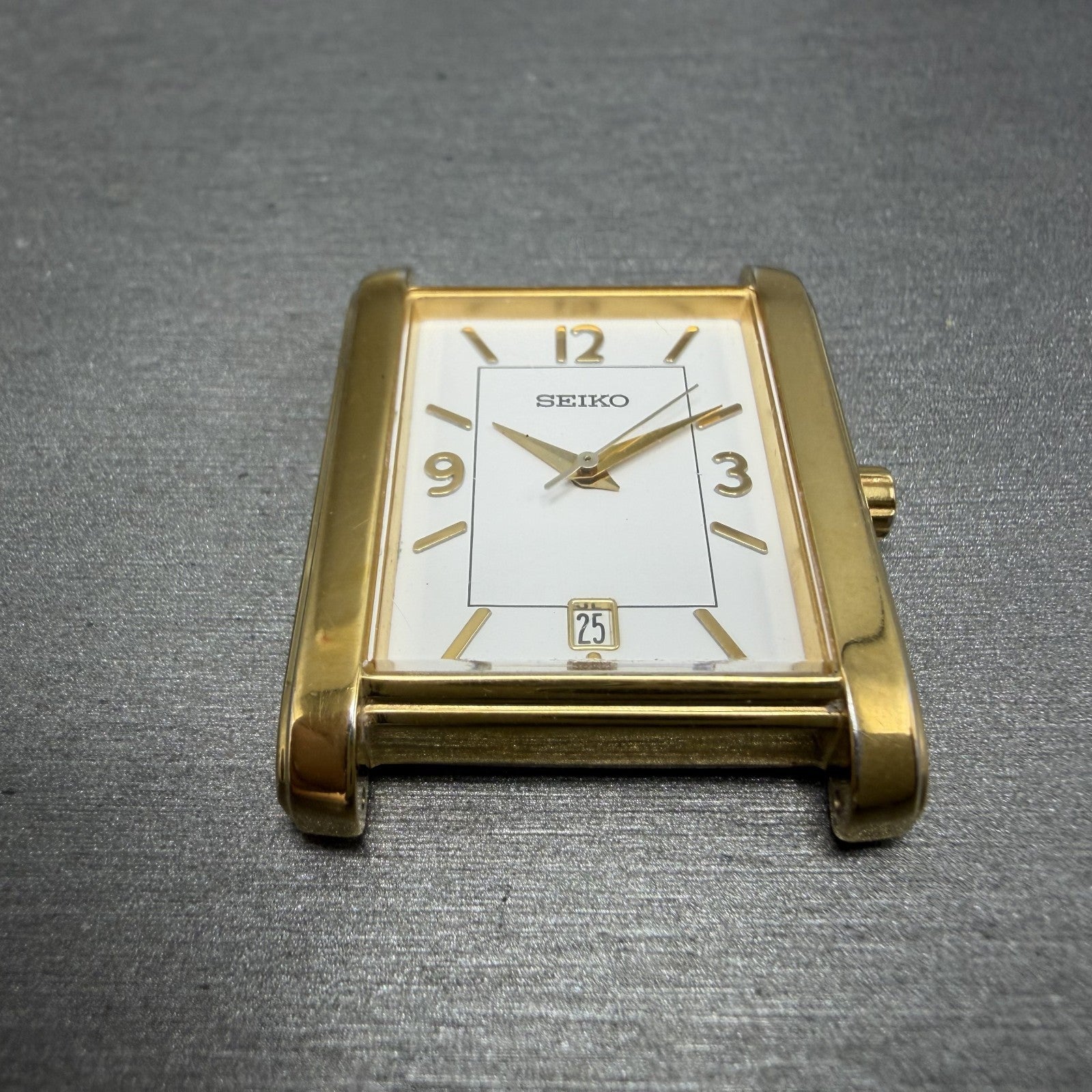 Seiko Tank Watch Men 28mm White Dial Gold Tone Rectangle Date V732-0449 PARTS3