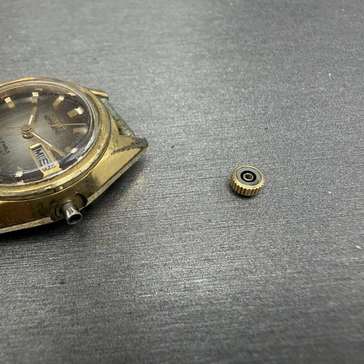 Seiko Automatic Watch Women 25mm Brown Dial Gold Tone Daydate 22060119 PARTS11