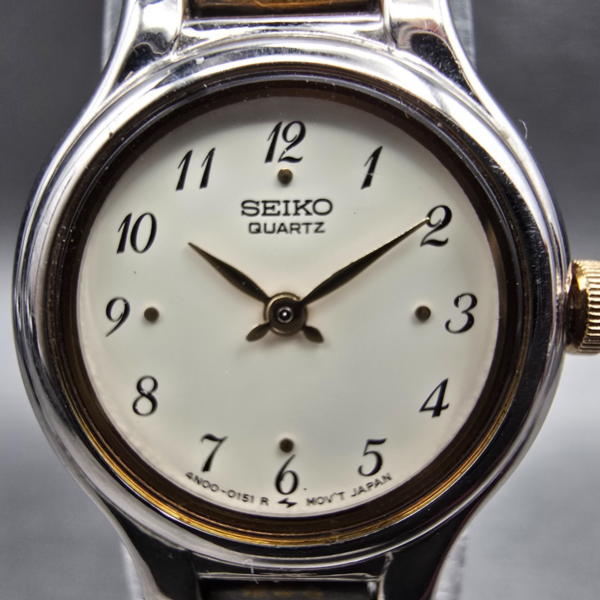 Seiko Watch Women 19mm Ivory Dial Two Tone Round 4N00-0051 New Battery Vintage1