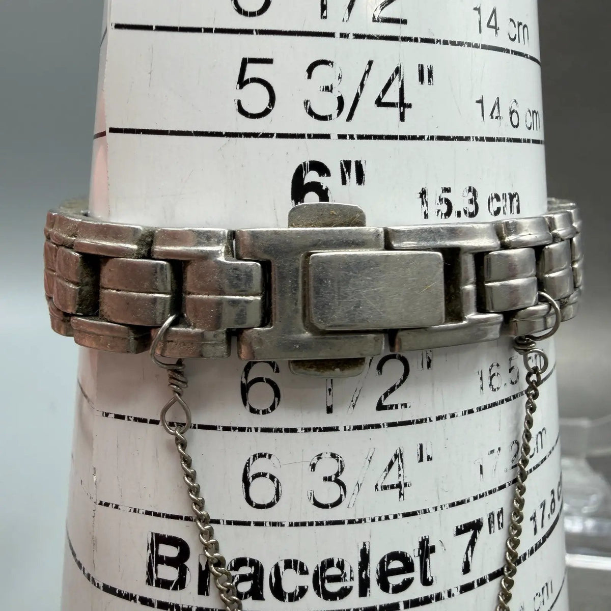 48245633