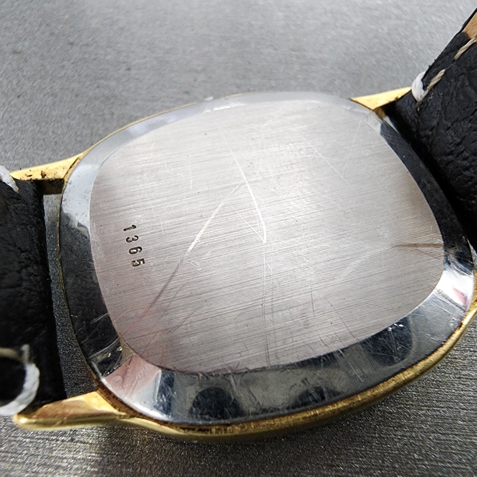 Omega De Ville Tank Watch Men 30mm Cream Dial Gold Plated 191.0132 New Batttery10