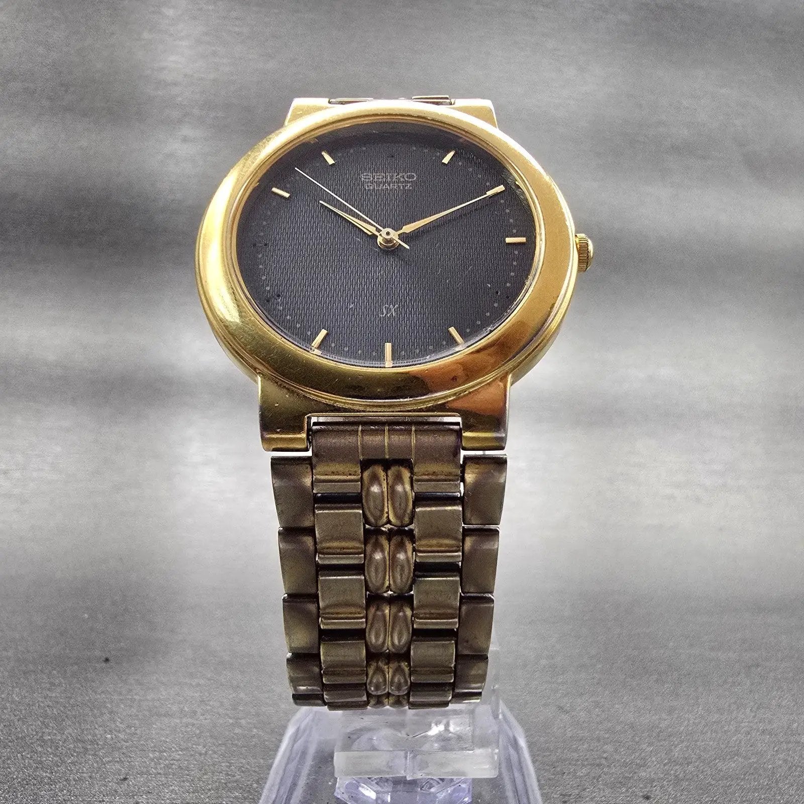 Seiko SX Watch Men 33mm Black Dial Gold Tone Round V701-1K00 New Battery Vintage5