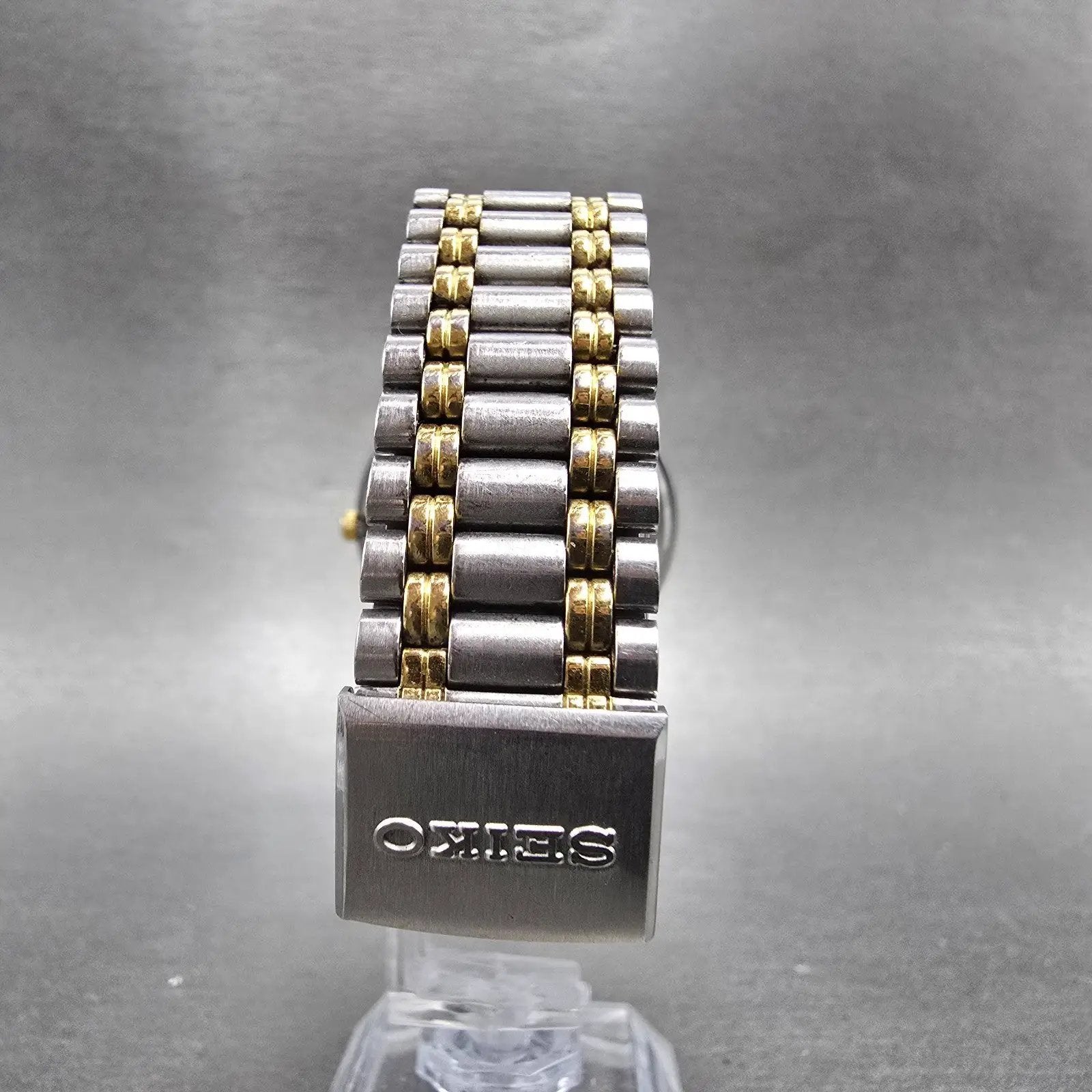 Seiko SQ Watch Men 36mm White Dial Silver Tone Dadyate 5Y23-7089 PARTS NO BACK8
