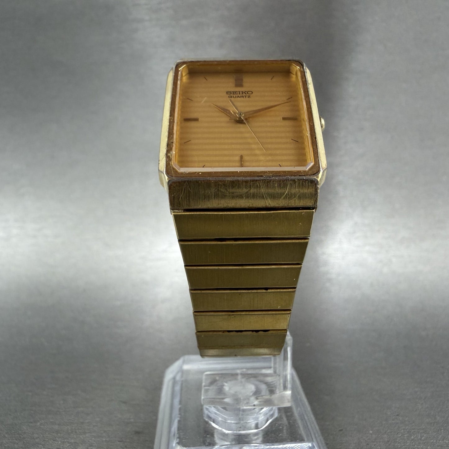 Seiko Tank Watch Men 25mm Champagne Dial Gold Tone 5Y31-5000 New Battery5