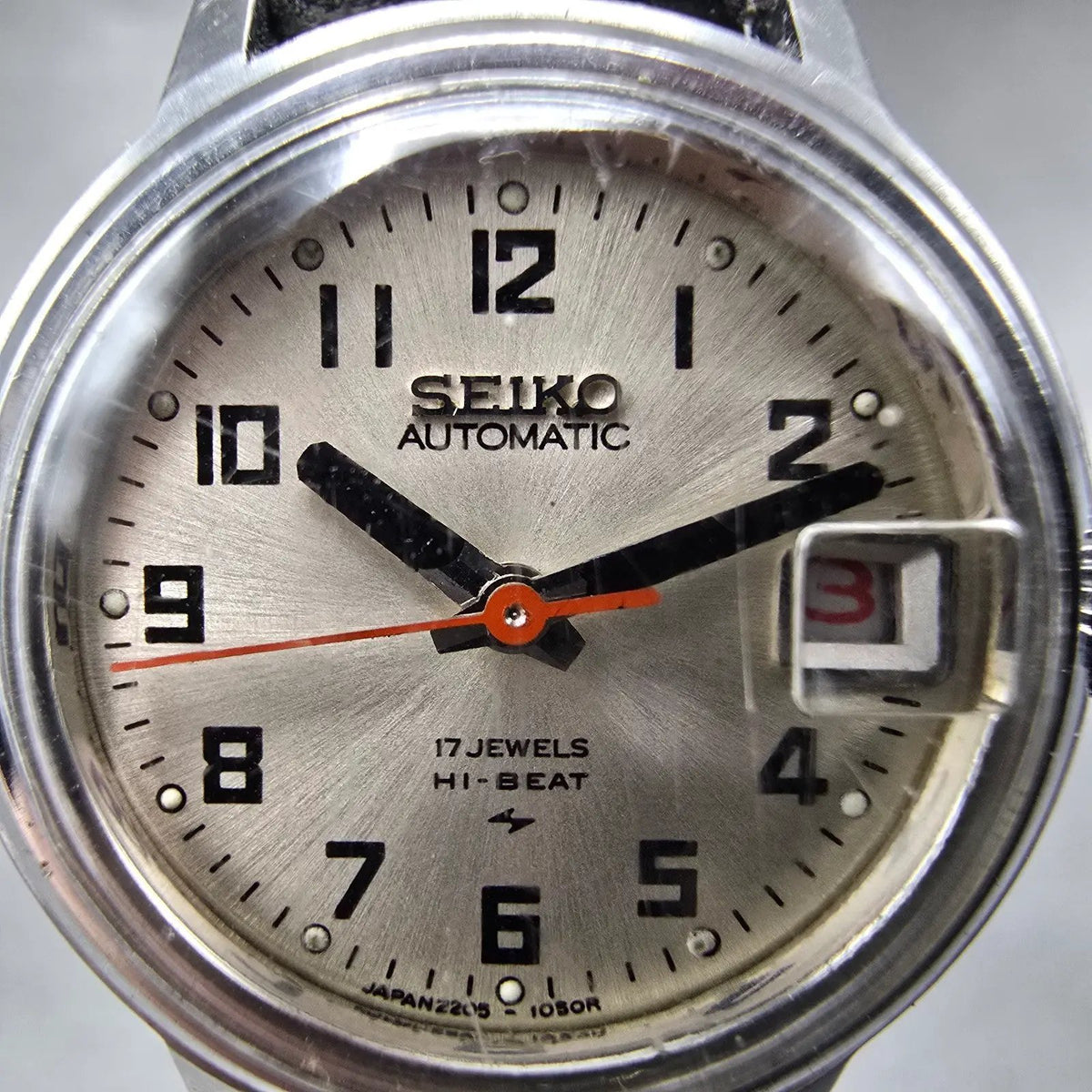 Seiko Automatic Watch Women 24mm Silver Dial Silver Tone Date 2205-0599 Runs VTG1