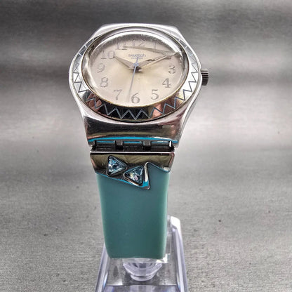 Swatch Irony ELLAZUL Watch Women Silver Dial Blue Band YLS154 CRAKCED New Batt5