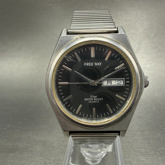 Citizen Freeway Watch Men 35mm Black Dial Silver Tone Daydate Round New Battery0