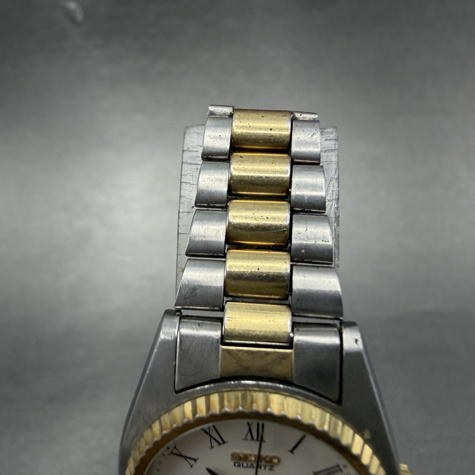 Seiko SQ Watch Women 25mm White Dial Two Tone Daydate 2626-0159 READ New Battery4