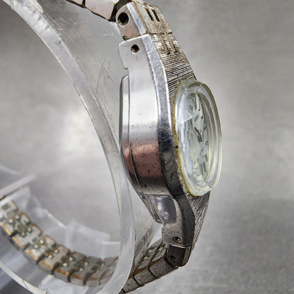 Seiko Watch Women 17mm Silver Dial Silver Tone Manual Round 110330 Runs3