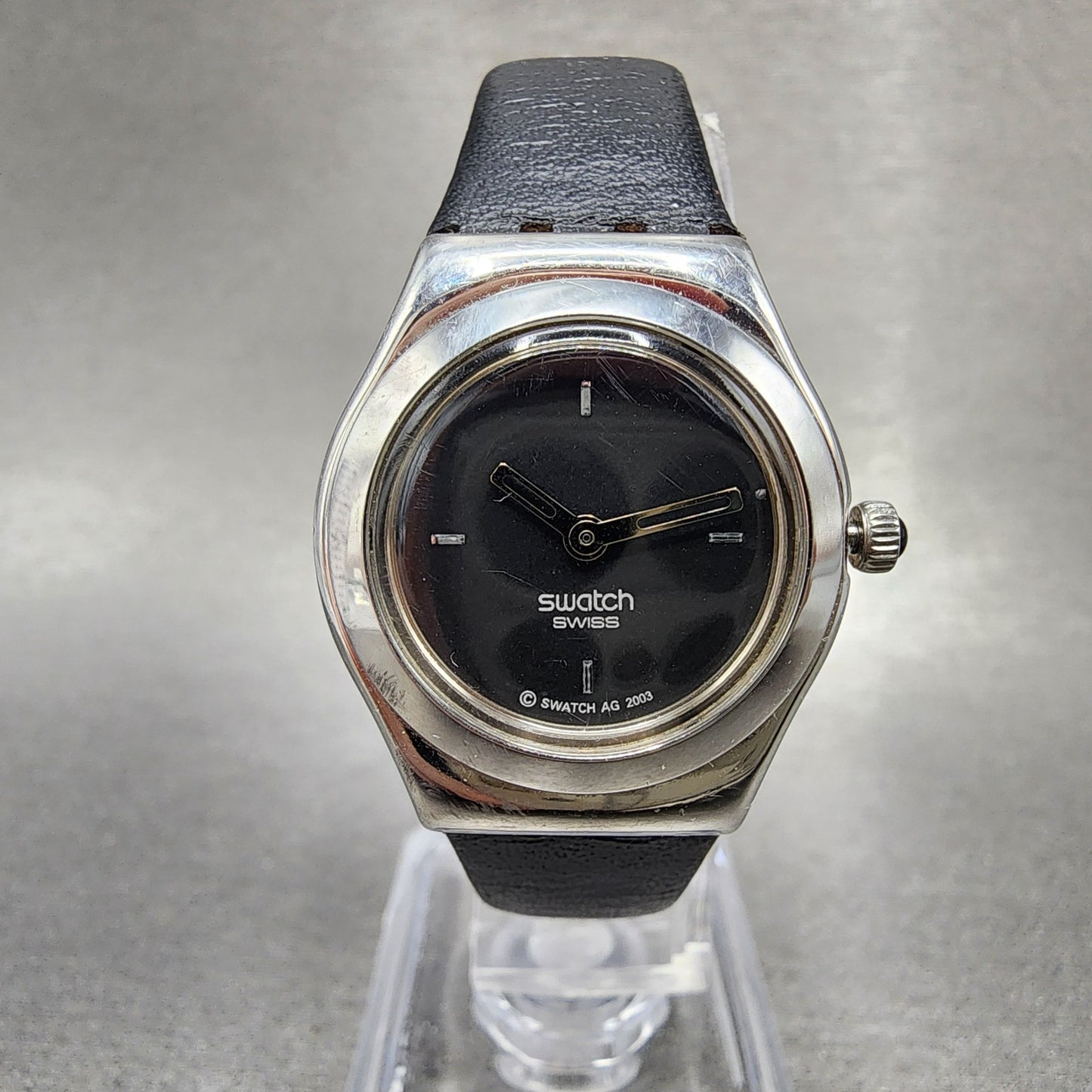Swatch Irony Watch Women 25mm Black Dial Silver Tone Round New Battery Leather0