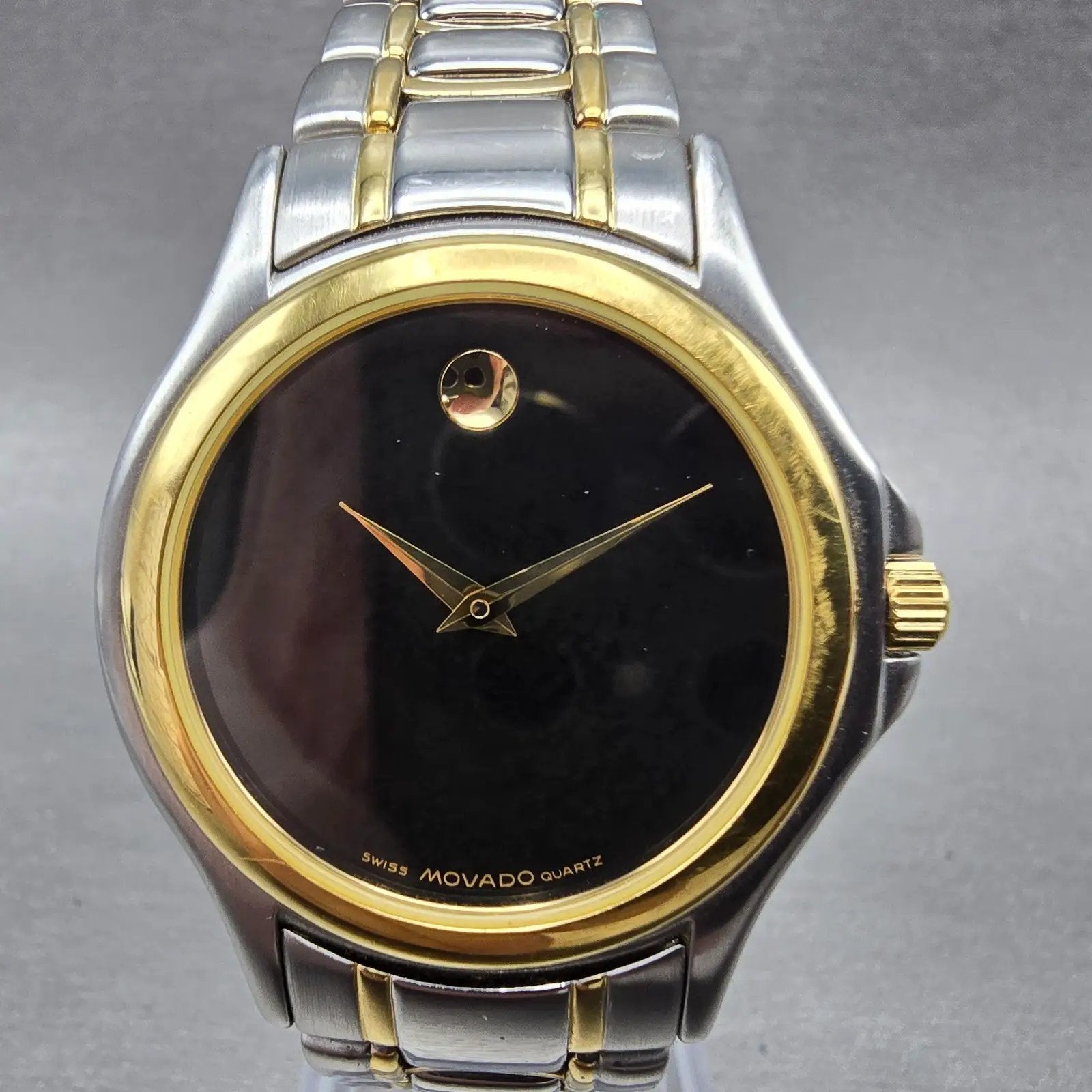 Movado Museum Watch Men 34mm Black Dial Two Tone Round 81-E4-0863 New Battery NR0