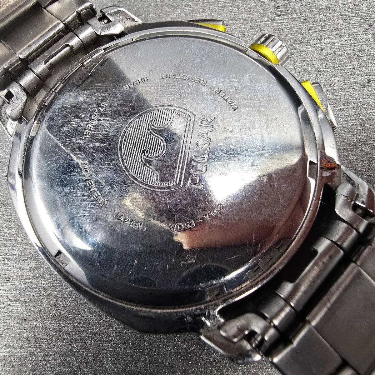 Pulsar Chronograph Watch Men 47mm Black Dial Two Tone Date VD53-X112 New Battery10