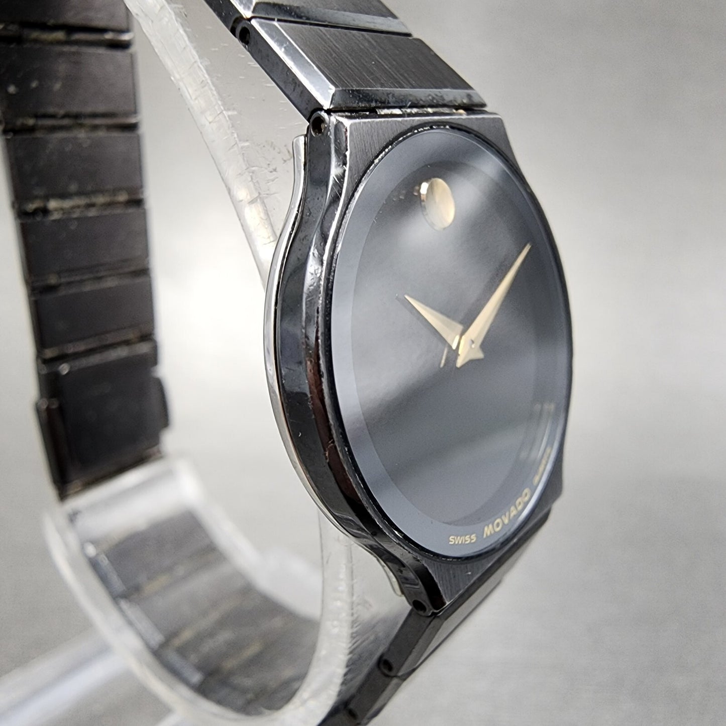 Movado Museum Watch Women 23mm Black Dial Black Tone Round 84 40 881 New BattA113
