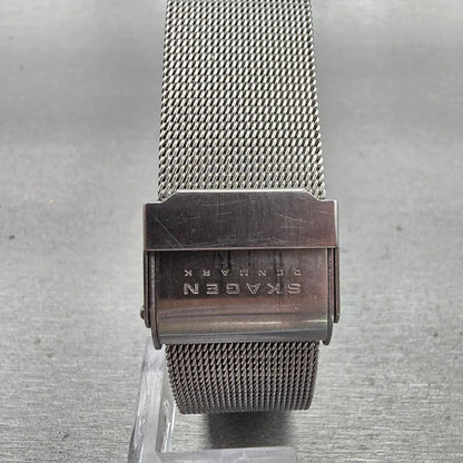 Skagen Watch Men 33mm Silver Dial Silver Tone Round Mesh Band 233LGSC New Batt7