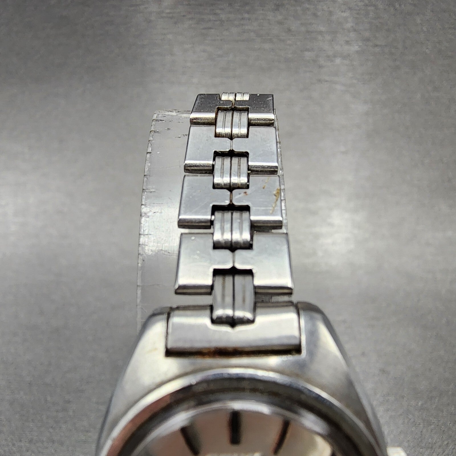Seiko Automatic Watch Women 25mm Silver Dial Silver Tone Daydate 27060020 Runs4