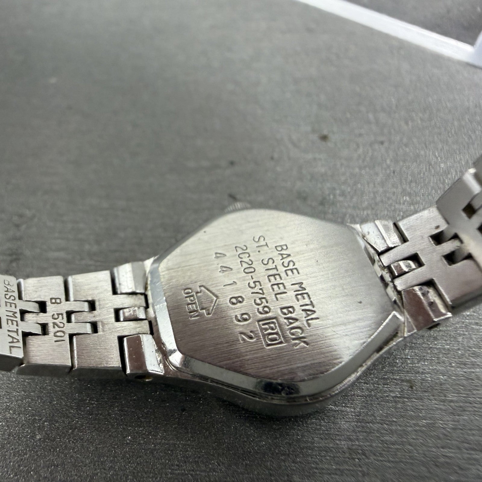 Seiko Watch Women 17mm Silver Dial Silver Tone Oval 2C205759 VTG New Battery10