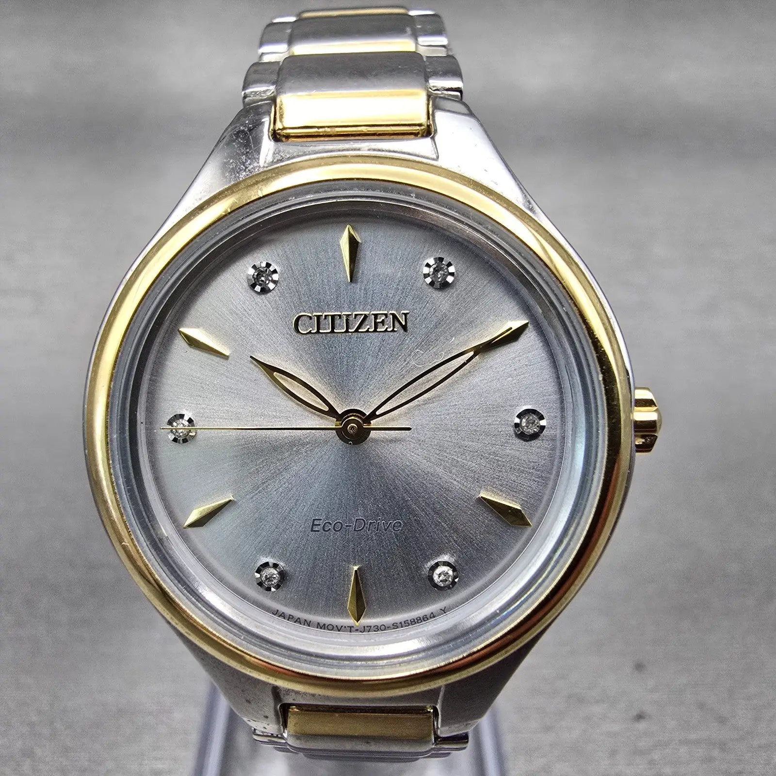 Citizen Eco-Drive Watch Women 29mm Silver Dial Two Tone Round J730-S115965 Runs1