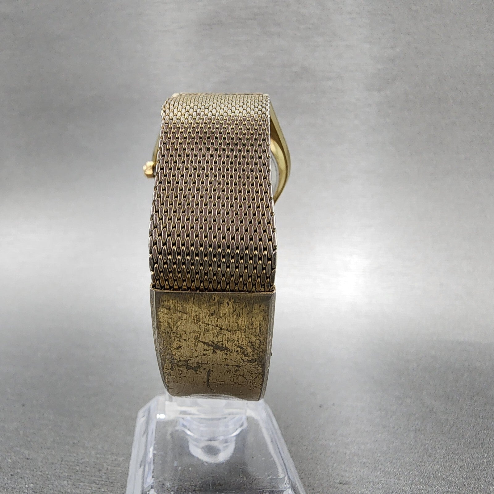 Citizen CQ Crystron Watch Men 34mm White Dial Gold Tone Daydate 4710240 PARTS8