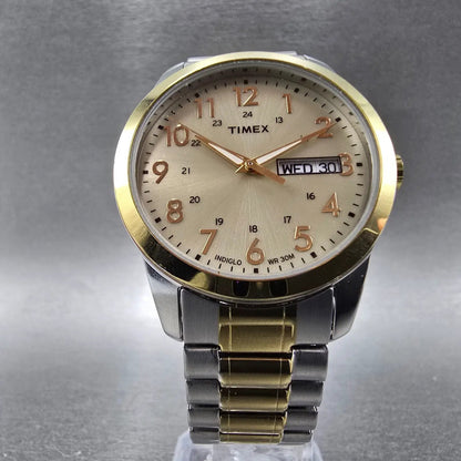 Timex South Street Sport Watch Men 36mm Silver Dial Two Tone Daydate New Batt 895