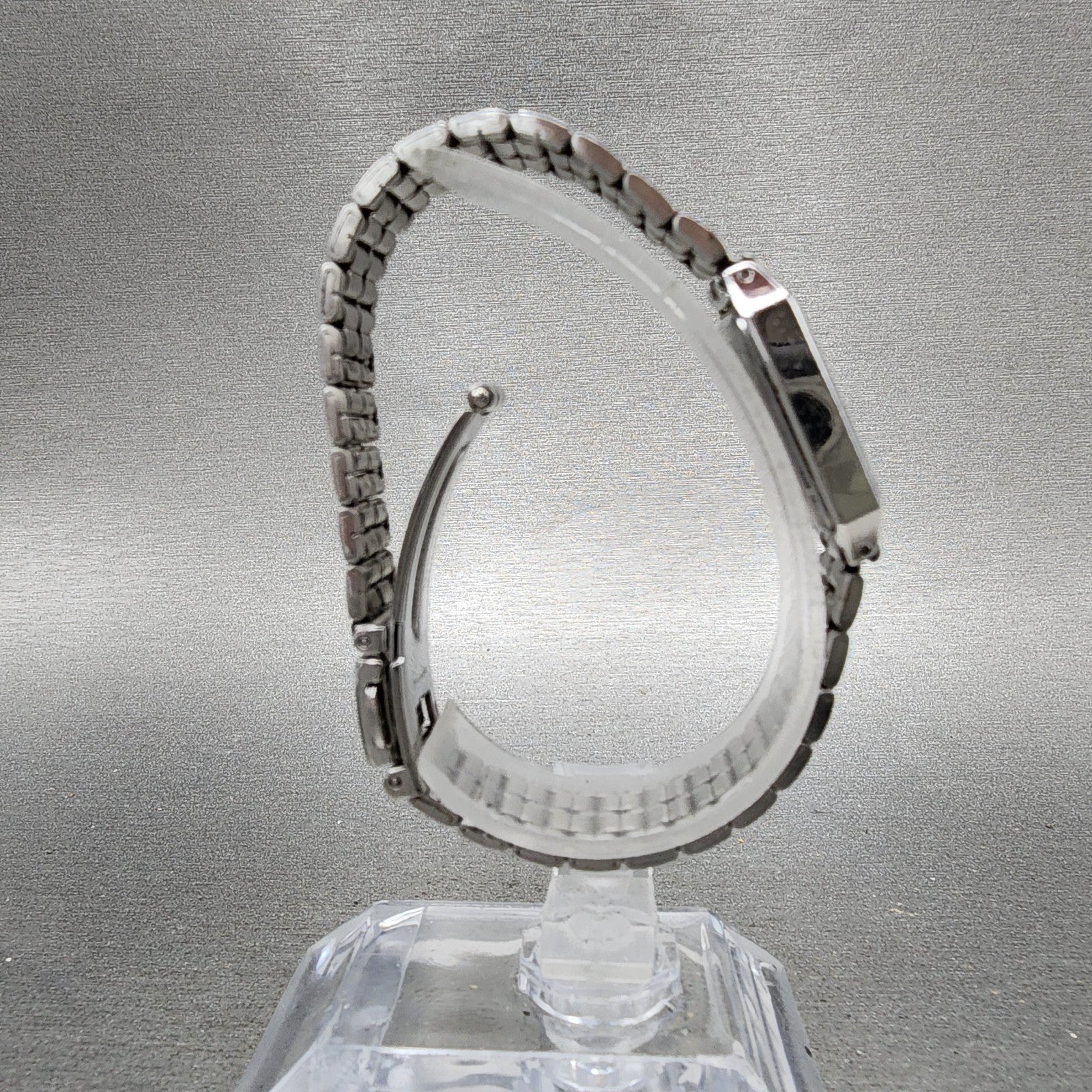 Seiko Tank Watch Women 19mm Silver Dial Silver Tone 4n215090 New Battery8