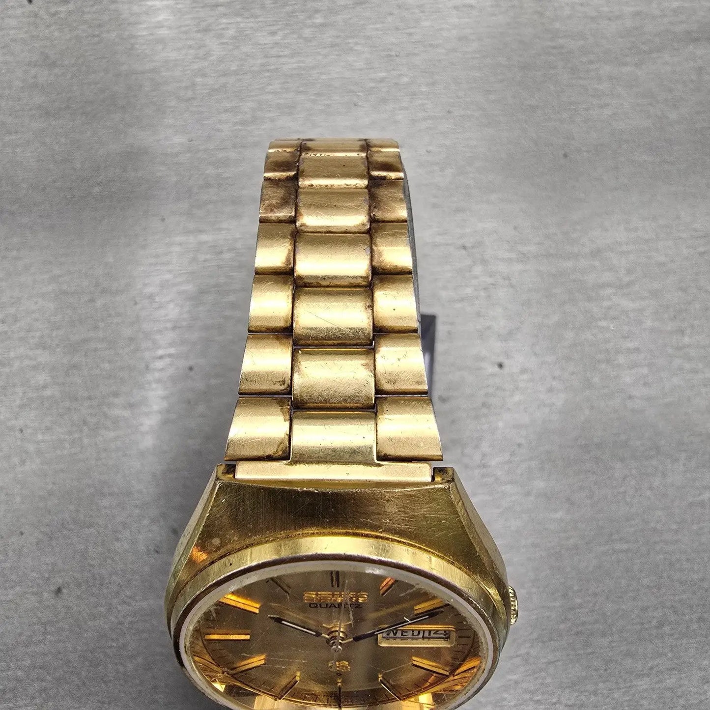 Seiko SQ Watch Men 36mm Gold Dial Gold Tone Daydate Round 7546-8450 New Battery4