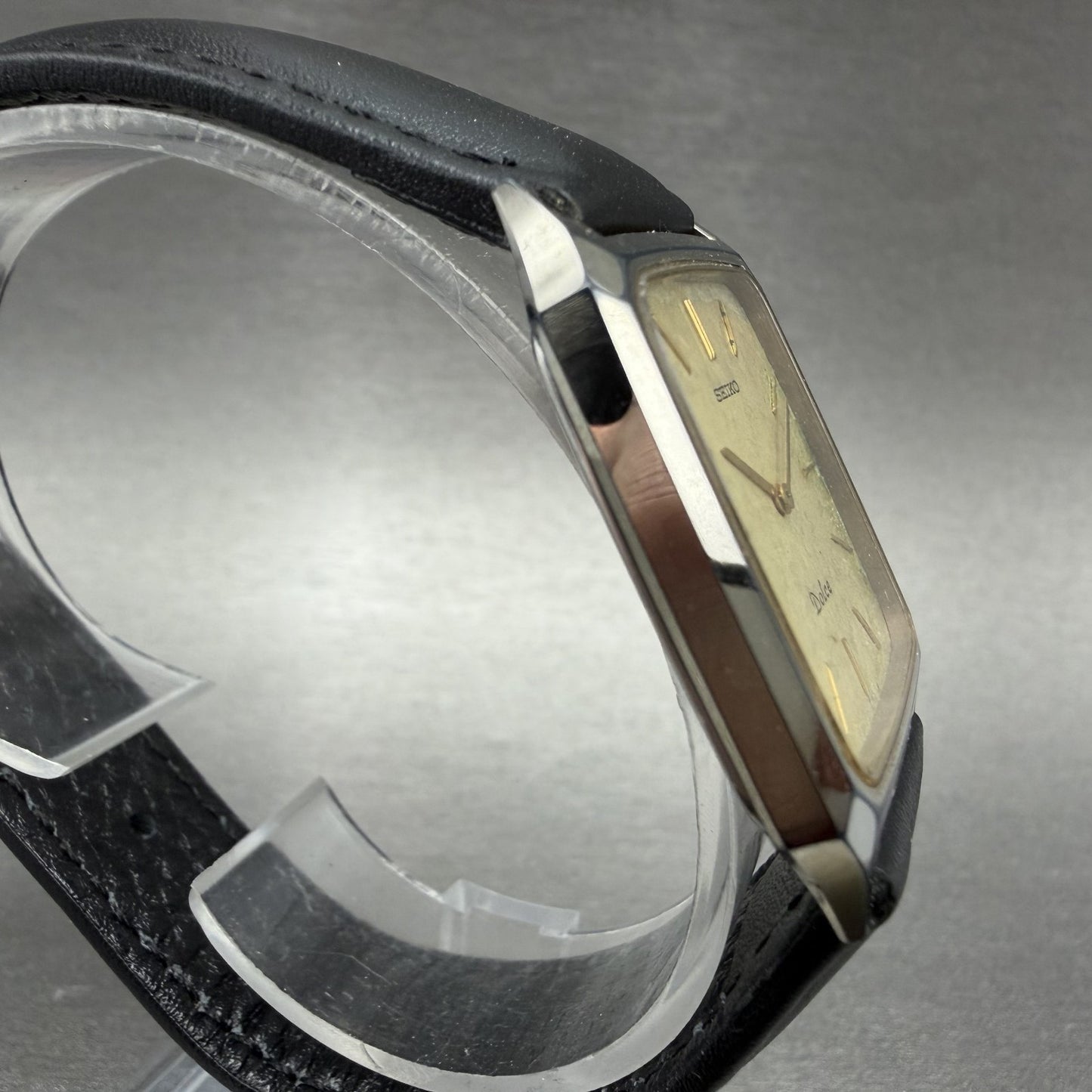 Seiko Dolce Tank Watch Men 27mm Champagne Dial Gold Tone Rectangle New Battery H3
