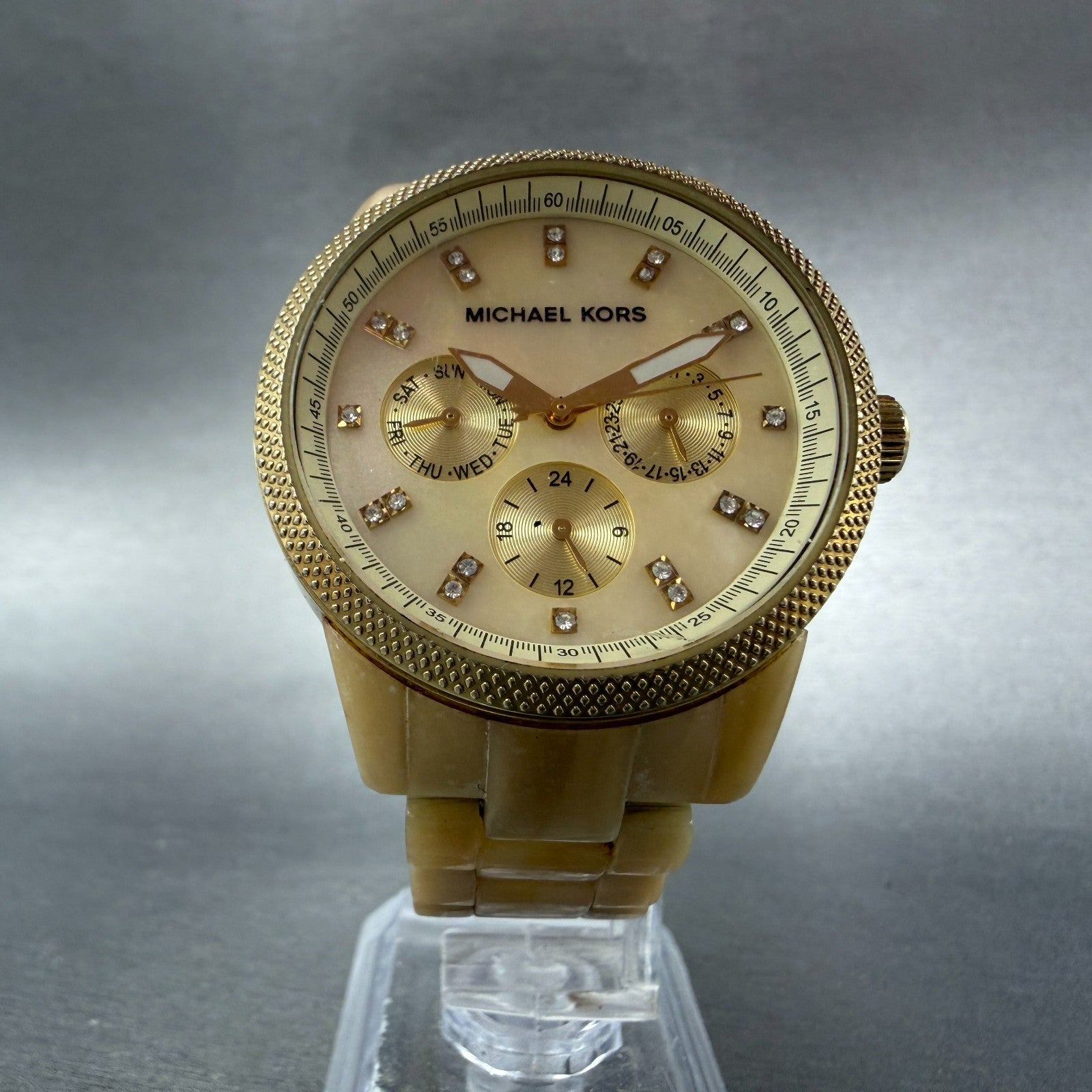 Michael Kors Jet Set Watch Women 37mm MOP Dial Cream Tone Daydate MK-5039 READ!!5