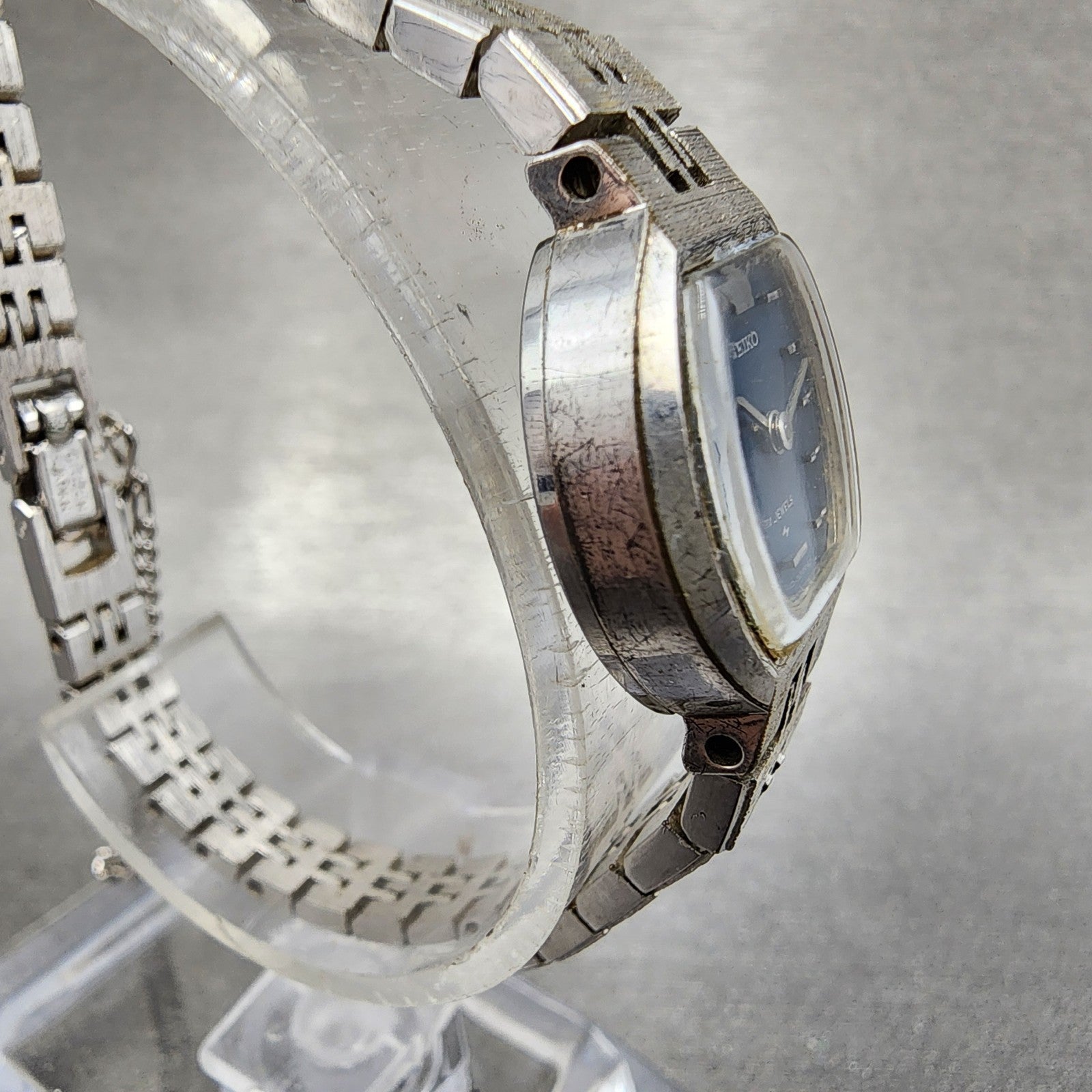 Seiko Watch Women 19mm Blue Dial Silver Tone Oval Manual 103600 Runs3