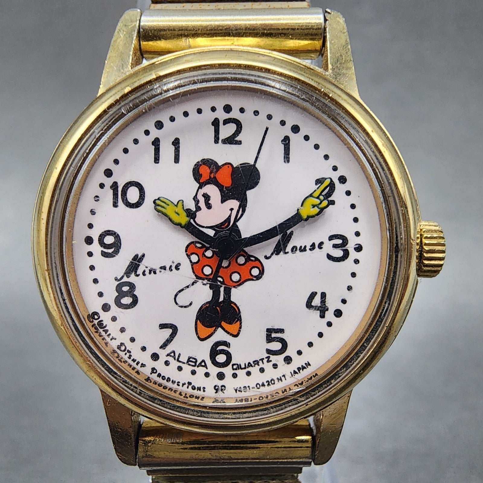 Seiko Alba Minnie Mouse Watch Women 26mm White Dial Gold Tone Y4010110 New Batt1