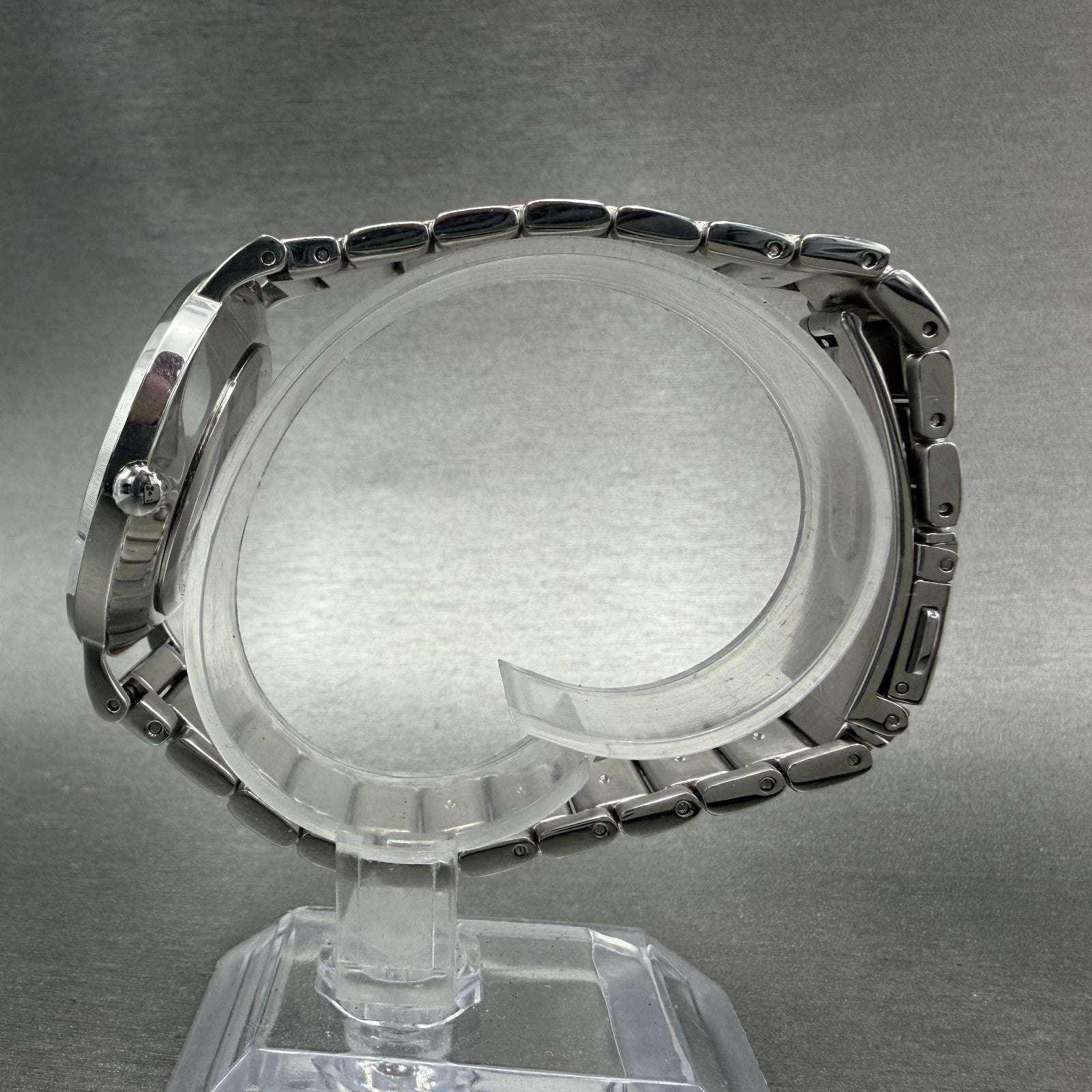 Coach Perry Watch Women 36mm White Dial two Tone Round Bracelet New Battery6