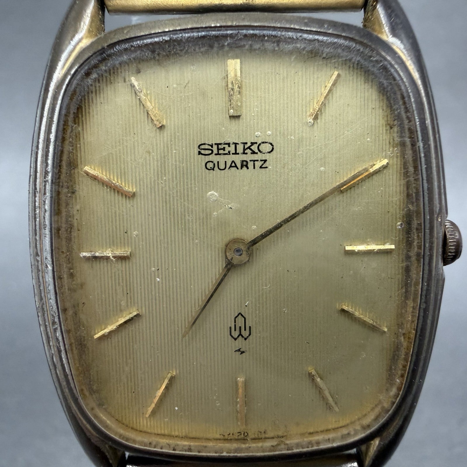 Seiko Tank Watch Men 29mm Champagne Dial Two Tone Rectangle 26205360 PARTS2