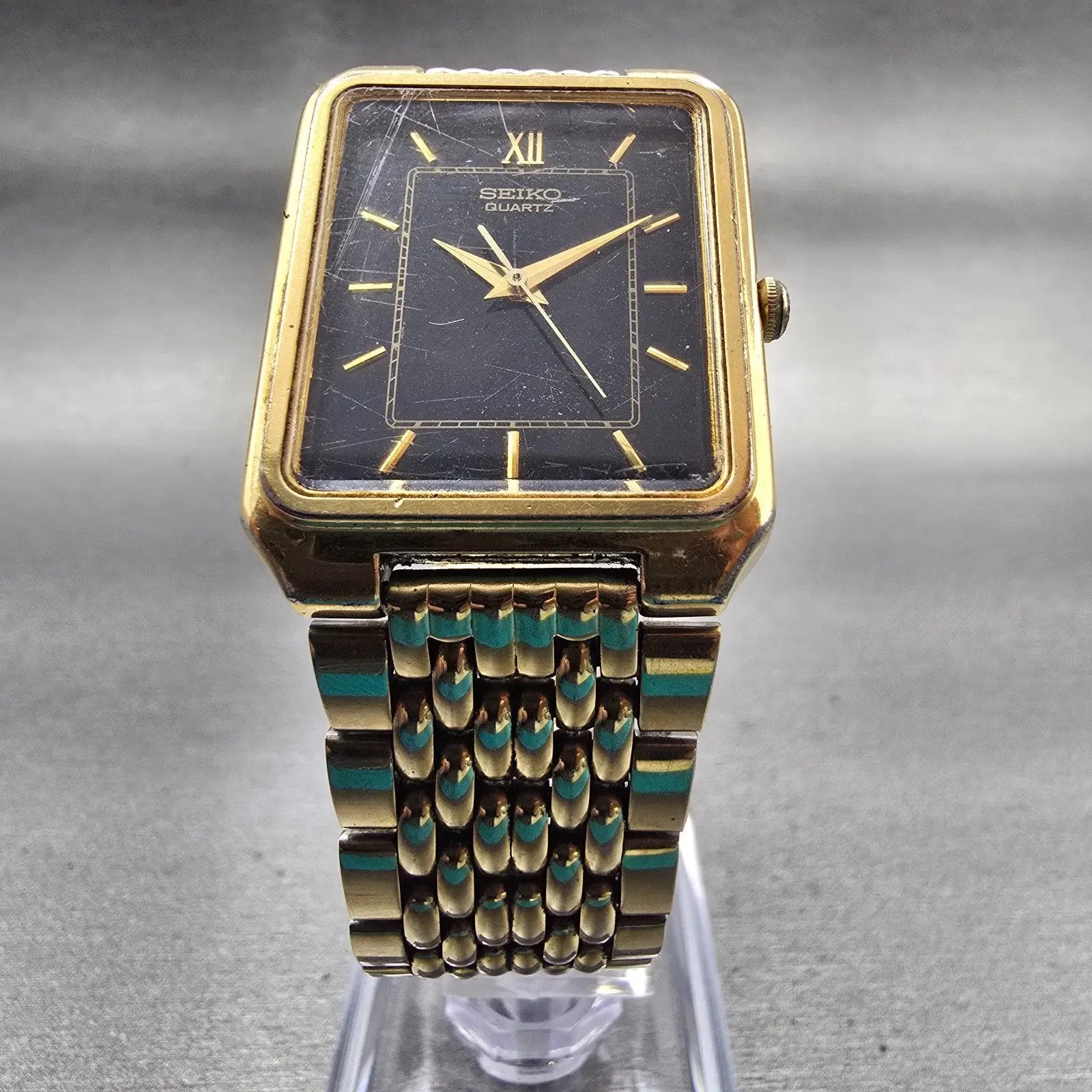 Seiko Watch Men 26mm Black Dial Gold Tone Rectangle V701-5J09 New Battery VTG5