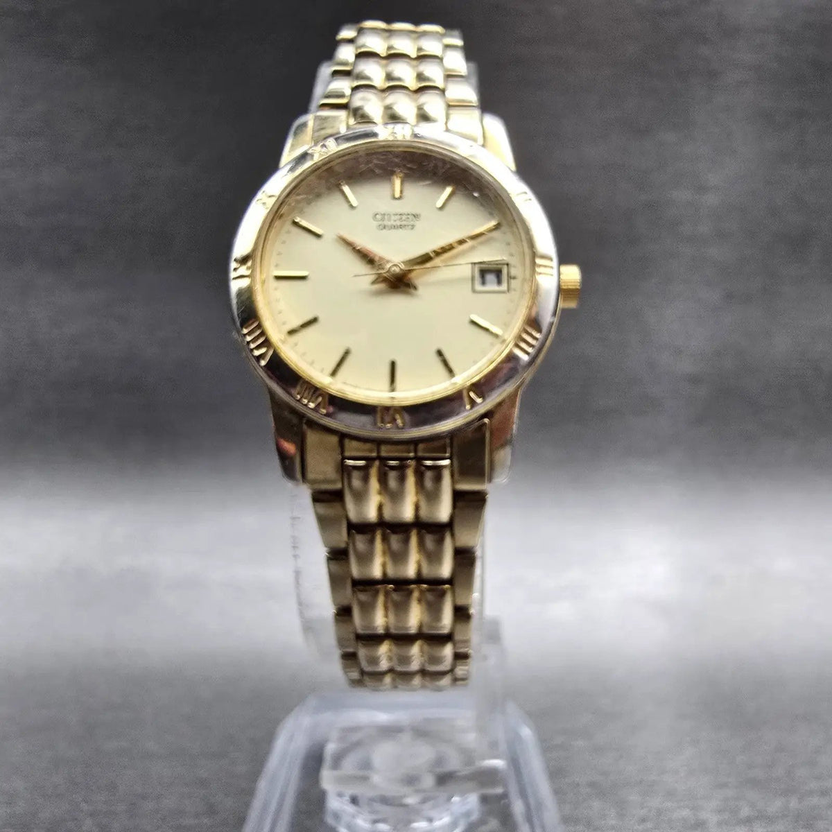 Citizen Watch Women 24mm Champagne Dial Gold Tone Date 6010-K06878 New Battery5