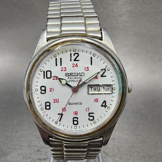 Seiko Railroad Approved Watch Men 35mm White Dial Silver Daydate 7N438A39 PART0