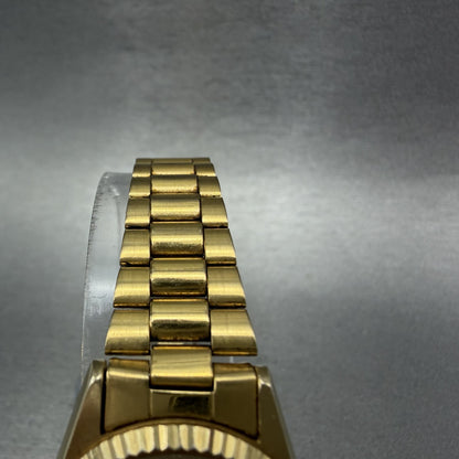 Seiko SQ Watch Women 24mm Champagne Dial Gold Tone Daydate 3e230a69 New Battery4