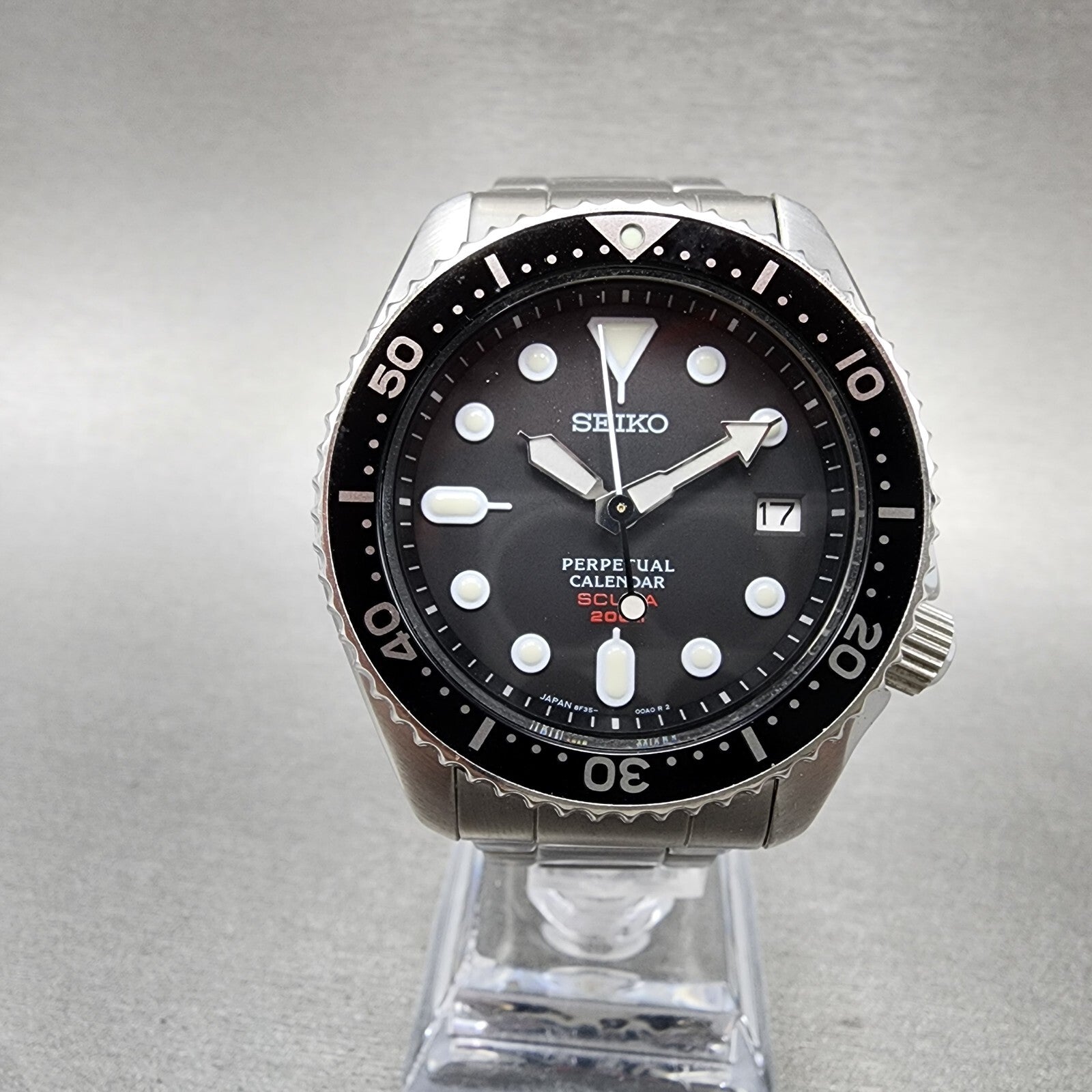 Seiko Perpetual Calendar Scuba Watch Men 39mm Black Dial Steel 8f3500a0 New Bat0
