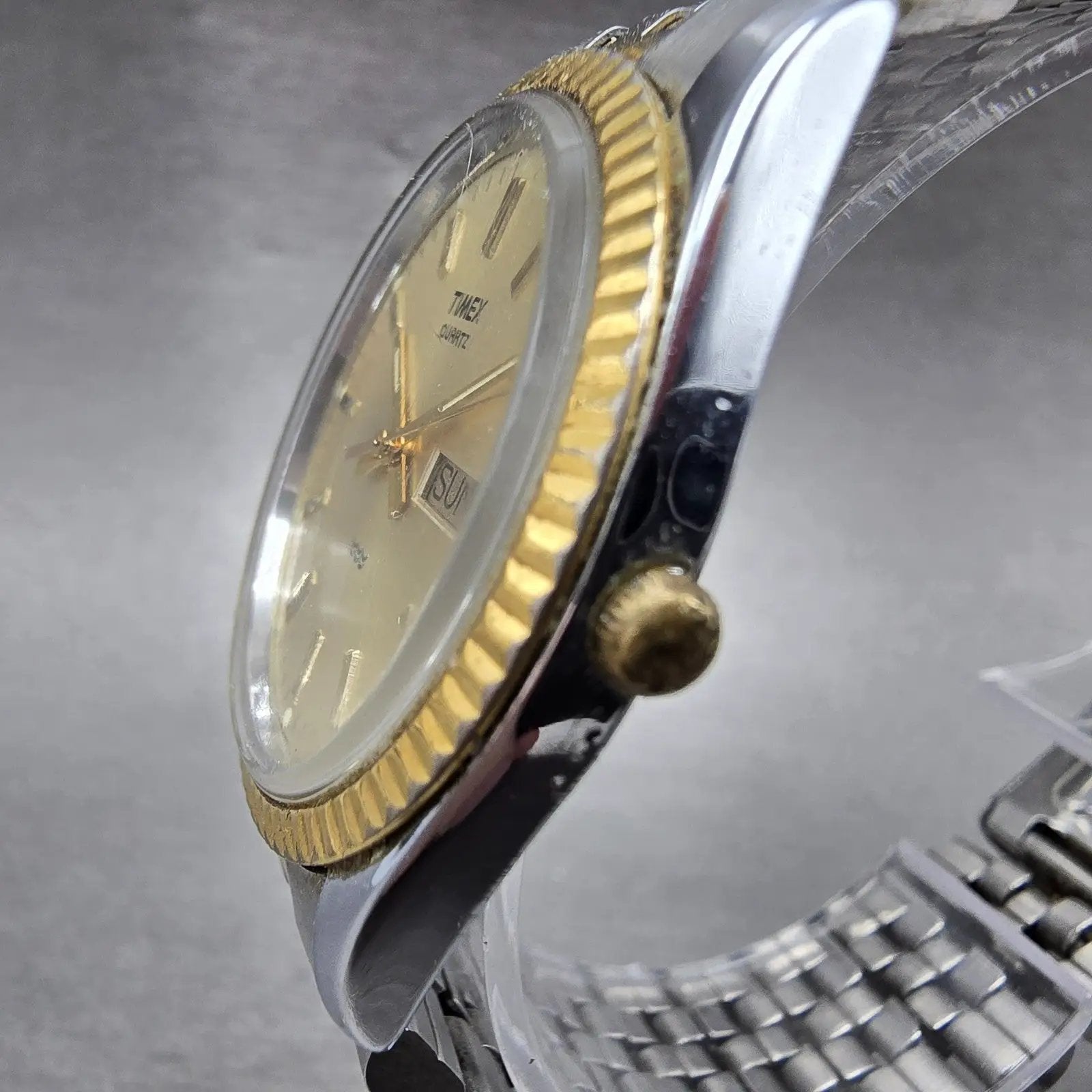 Timex President Watch Men 34mm Chamagne Dial Two Tone Daydate Round New Battery2