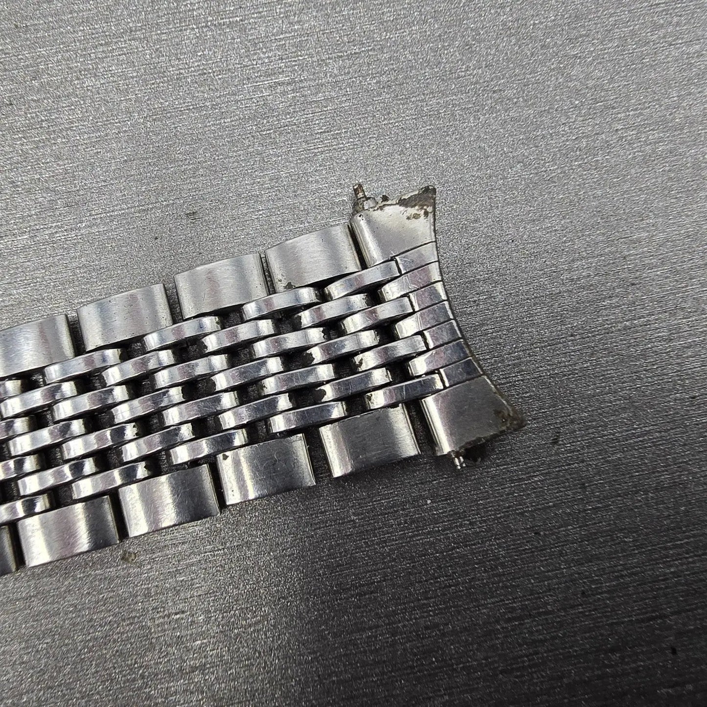 Seiko Beads Of Rice Bracelet 19mm Stainless Steel Silver Tone Tri Folding ClaspK7